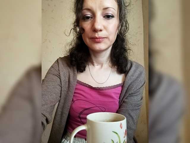 Mint-Lime's BongaCams show and profile