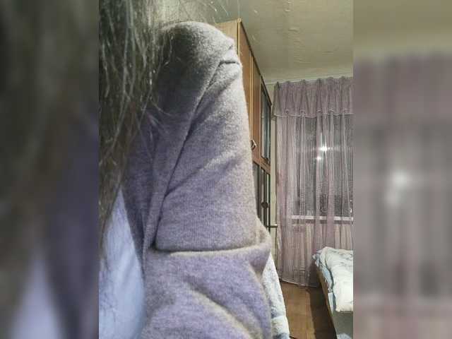 Mint-Lime's BongaCams show and profile