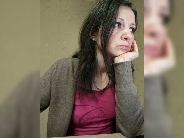 Mint-Lime's BongaCams show and profile