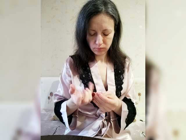 Mint-Lime's BongaCams show and profile