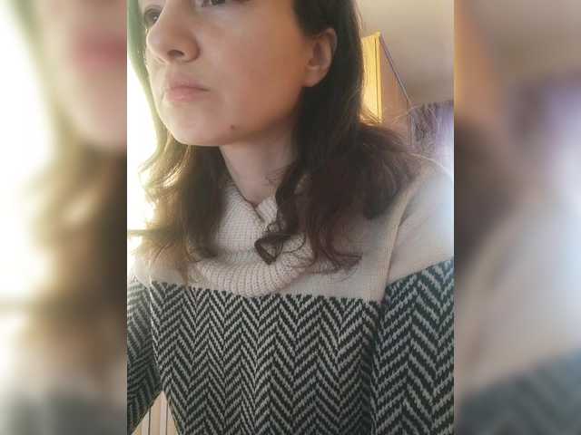 Mint-Lime's BongaCams show and profile