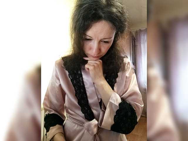 Mint-Lime's BongaCams show and profile