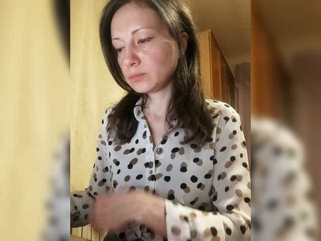 Mint-Lime's BongaCams show and profile