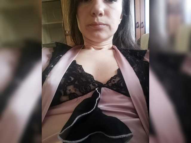 Mint-Lime's BongaCams show and profile