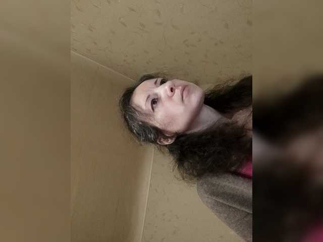 Mint-Lime's BongaCams show and profile