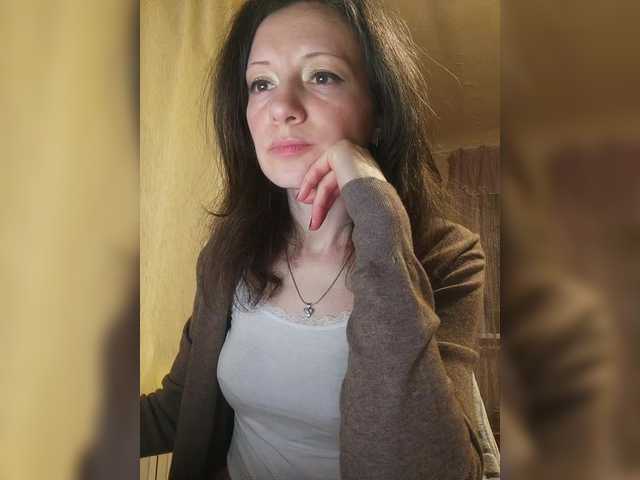 Mint-Lime's BongaCams show and profile