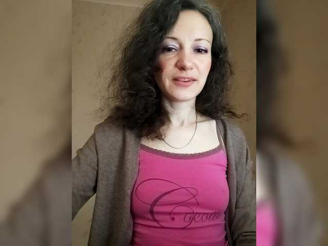 Mint-Lime's BongaCams show and profile