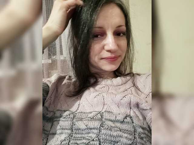 Mint-Lime's BongaCams show and profile