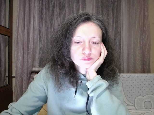 Mint-Lime's BongaCams show and profile