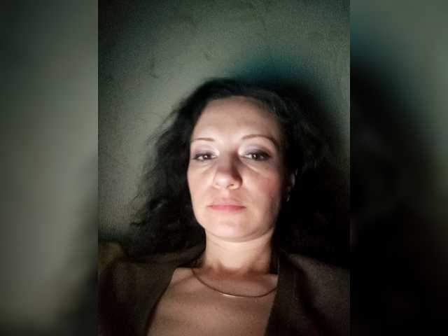 Mint-Lime's BongaCams show and profile