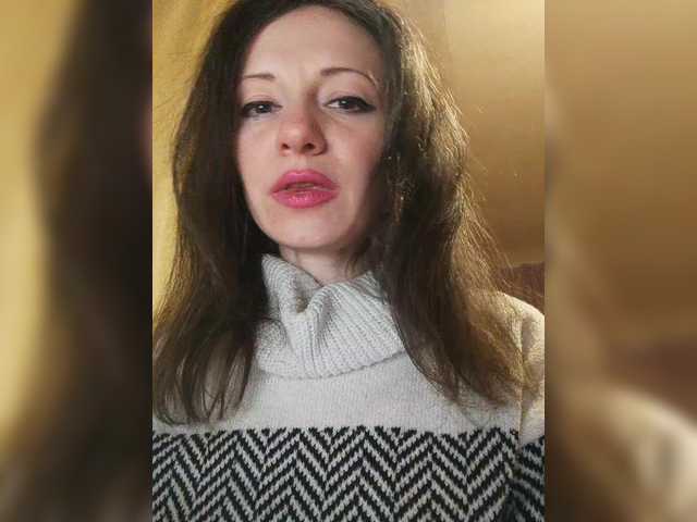 Mint-Lime's BongaCams show and profile