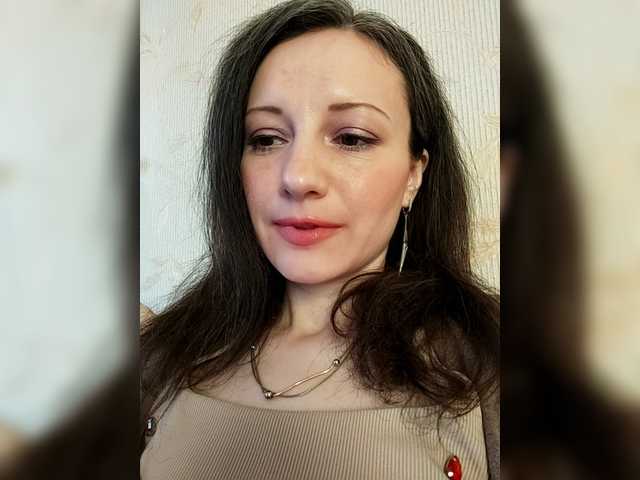 Mint-Lime's BongaCams show and profile