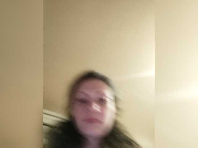 Mint-Lime's BongaCams show and profile