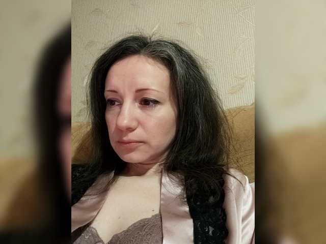 Mint-Lime's BongaCams show and profile