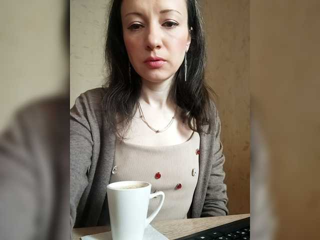 Mint-Lime's BongaCams show and profile