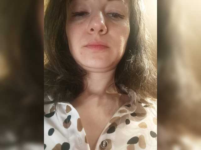 Mint-Lime's BongaCams show and profile