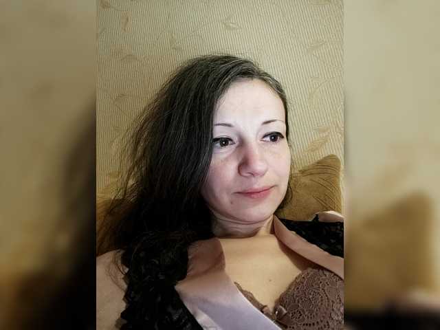 Mint-Lime's BongaCams show and profile