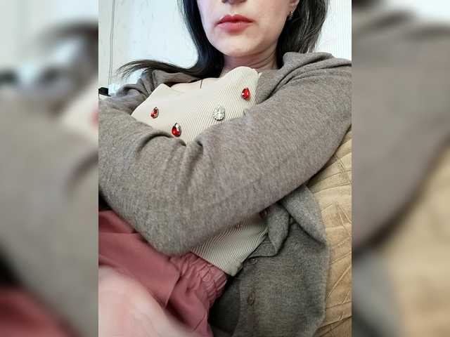 Mint-Lime's BongaCams show and profile