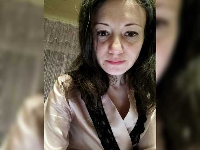 Mint-Lime's BongaCams show and profile