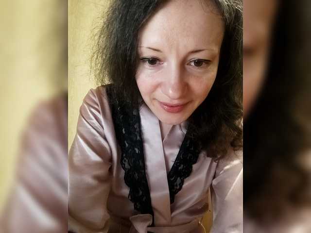 Mint-Lime's BongaCams show and profile