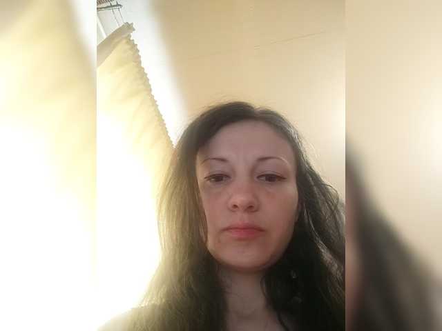 Mint-Lime's BongaCams show and profile