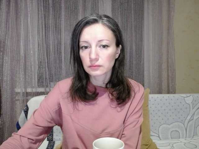 Mint-Lime's BongaCams show and profile