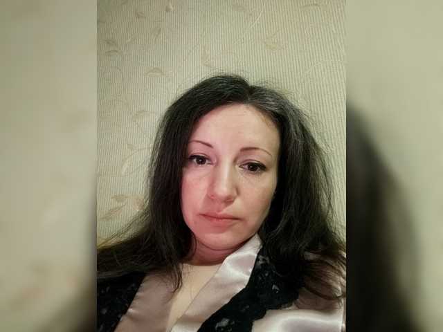 Mint-Lime's BongaCams show and profile