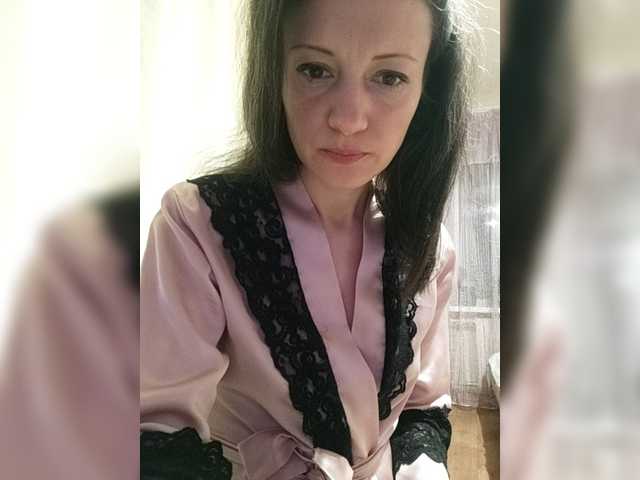 Mint-Lime's BongaCams show and profile