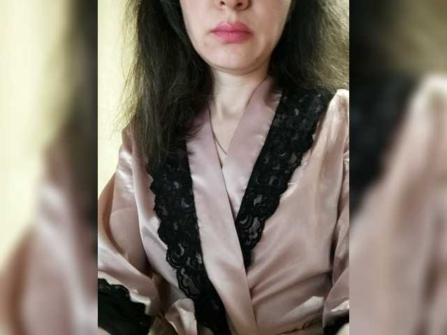 Mint-Lime's BongaCams show and profile