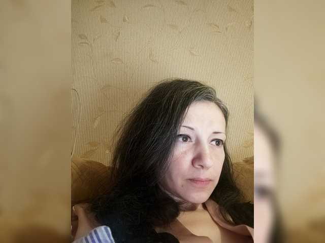 Mint-Lime's BongaCams show and profile