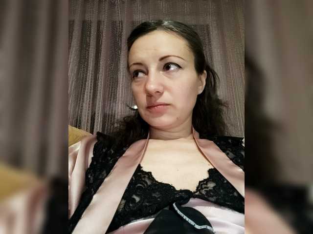 Mint-Lime's BongaCams show and profile