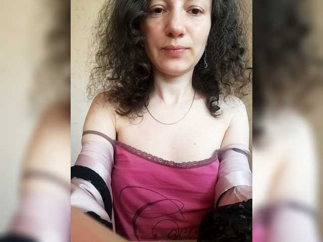 Mint-Lime's BongaCams show and profile