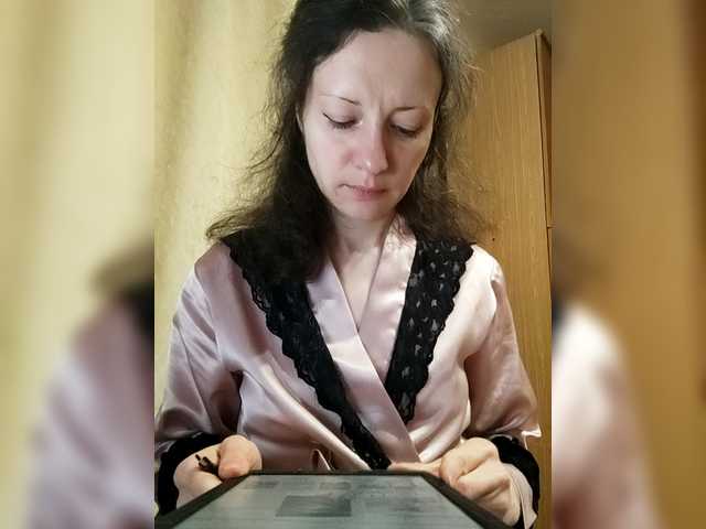 Mint-Lime's BongaCams show and profile