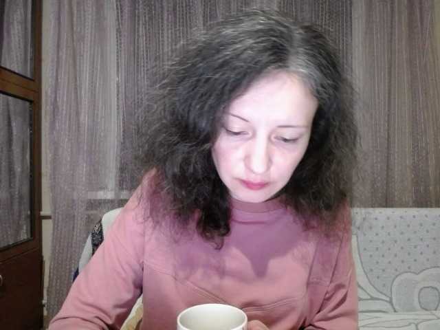 Mint-Lime's BongaCams show and profile