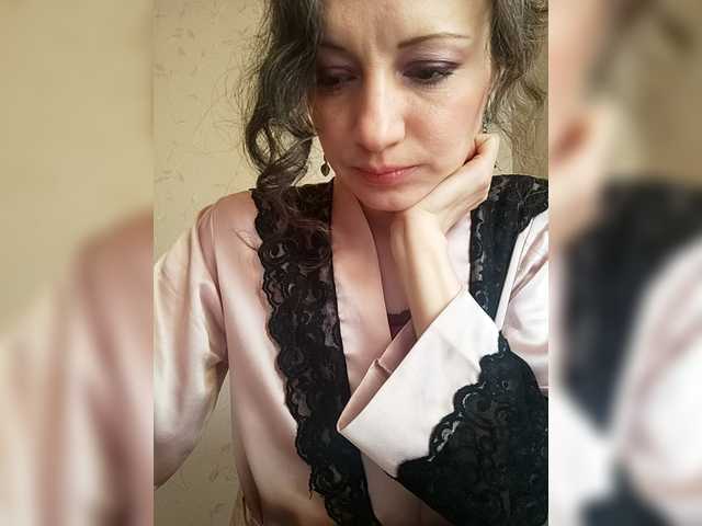 Mint-Lime's BongaCams show and profile