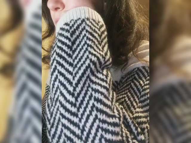 Mint-Lime's BongaCams show and profile