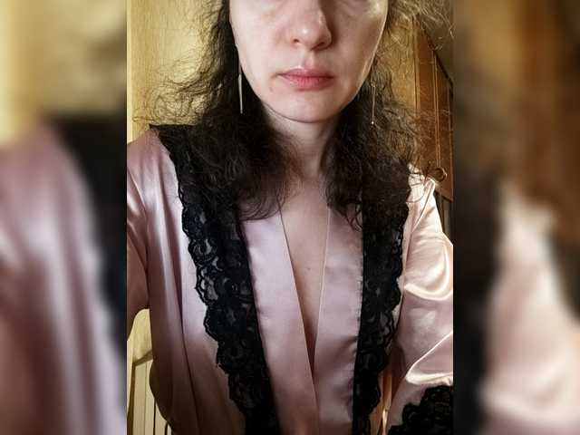 Mint-Lime's BongaCams show and profile