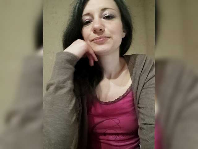 Mint-Lime's BongaCams show and profile