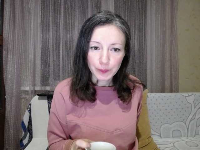 Mint-Lime's BongaCams show and profile