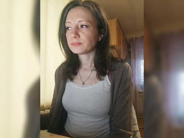 Mint-Lime's BongaCams show and profile