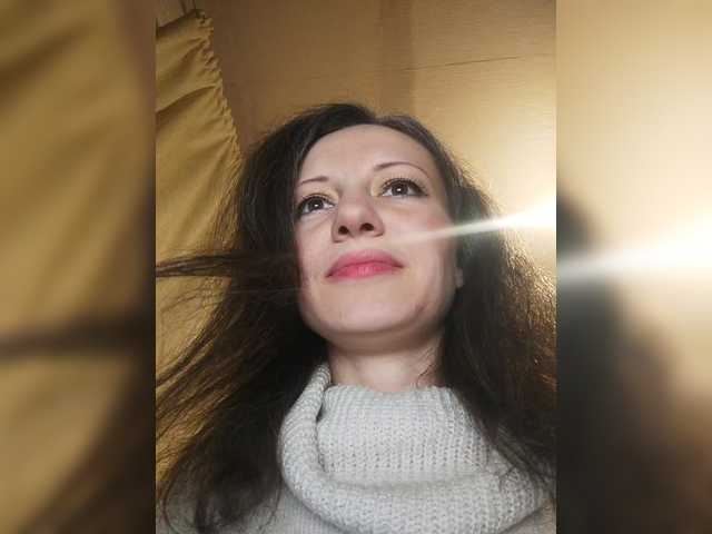 Mint-Lime's BongaCams show and profile