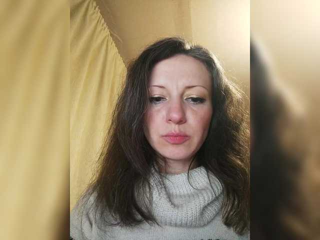 Mint-Lime's BongaCams show and profile