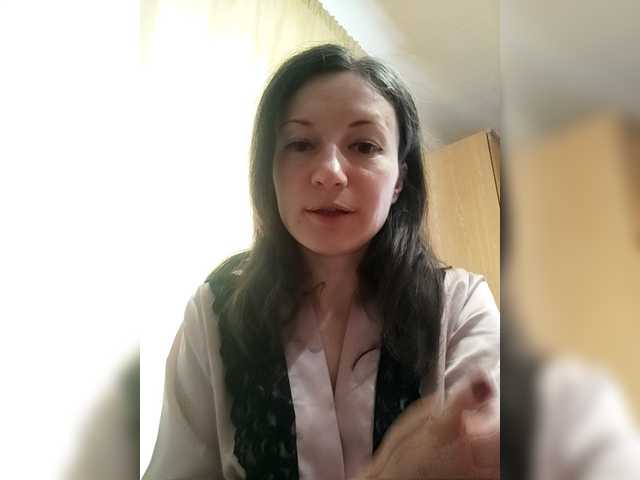 Mint-Lime's BongaCams show and profile