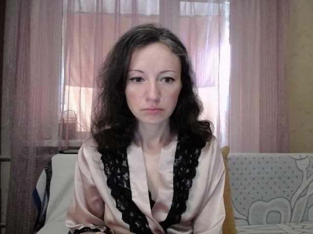 Mint-Lime's BongaCams show and profile