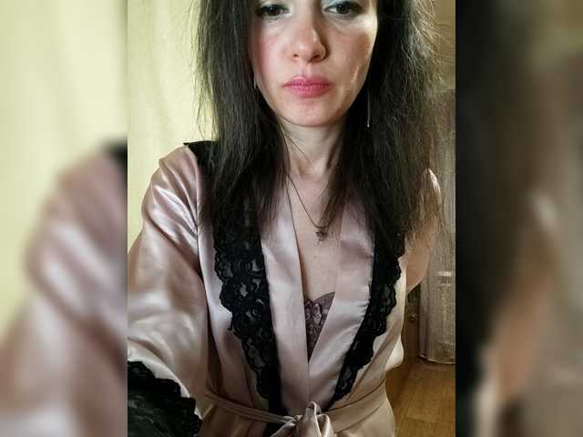 Mint-Lime's BongaCams show and profile