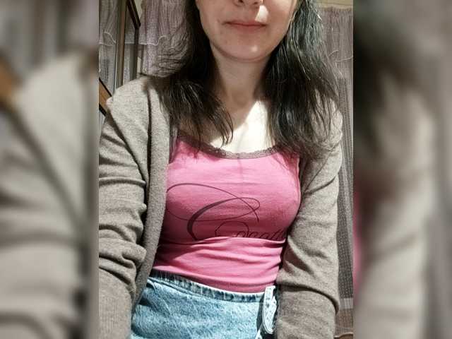 Mint-Lime live cam profile