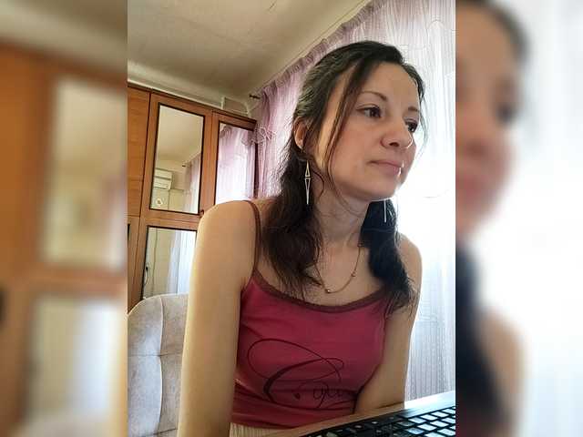 Mint-Lime's BongaCams show and profile