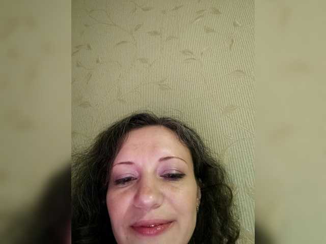 Mint-Lime's BongaCams show and profile