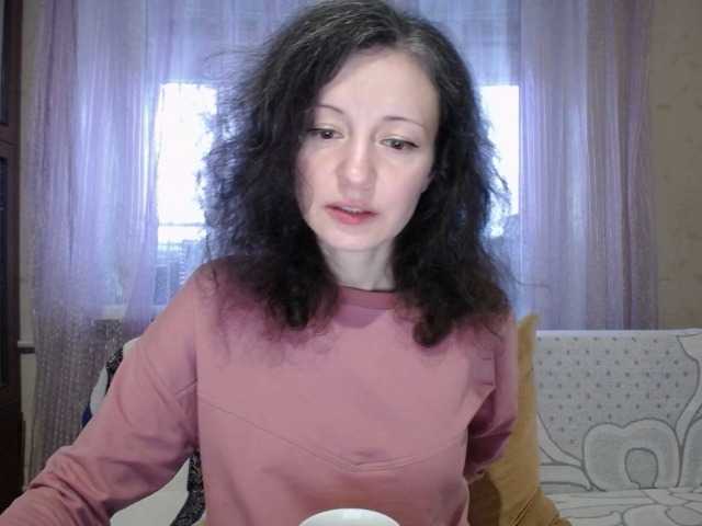 Mint-Lime's BongaCams show and profile