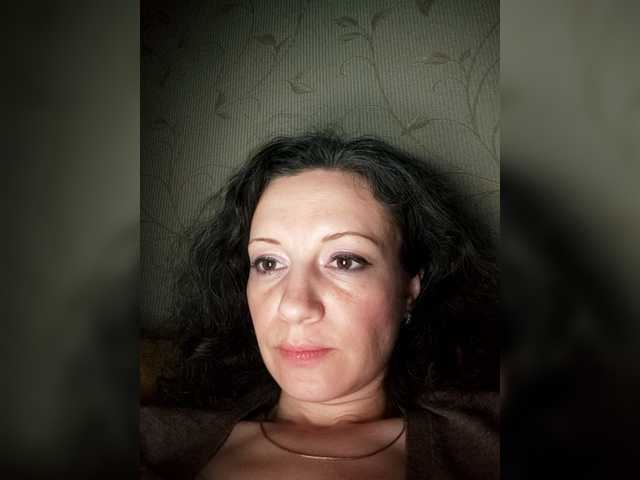 Mint-Lime's BongaCams show and profile